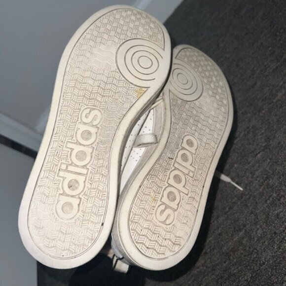 Adidas White Neo Label Lace Up Sneakers Size 8 US - Picture 1 of 7